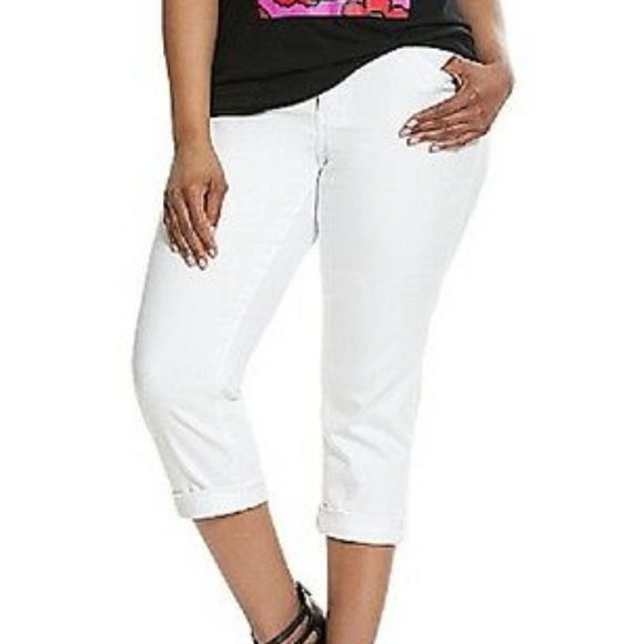 Lane Bryant Denim - Lane Bryant Genius Fit Capri Jean Size 14